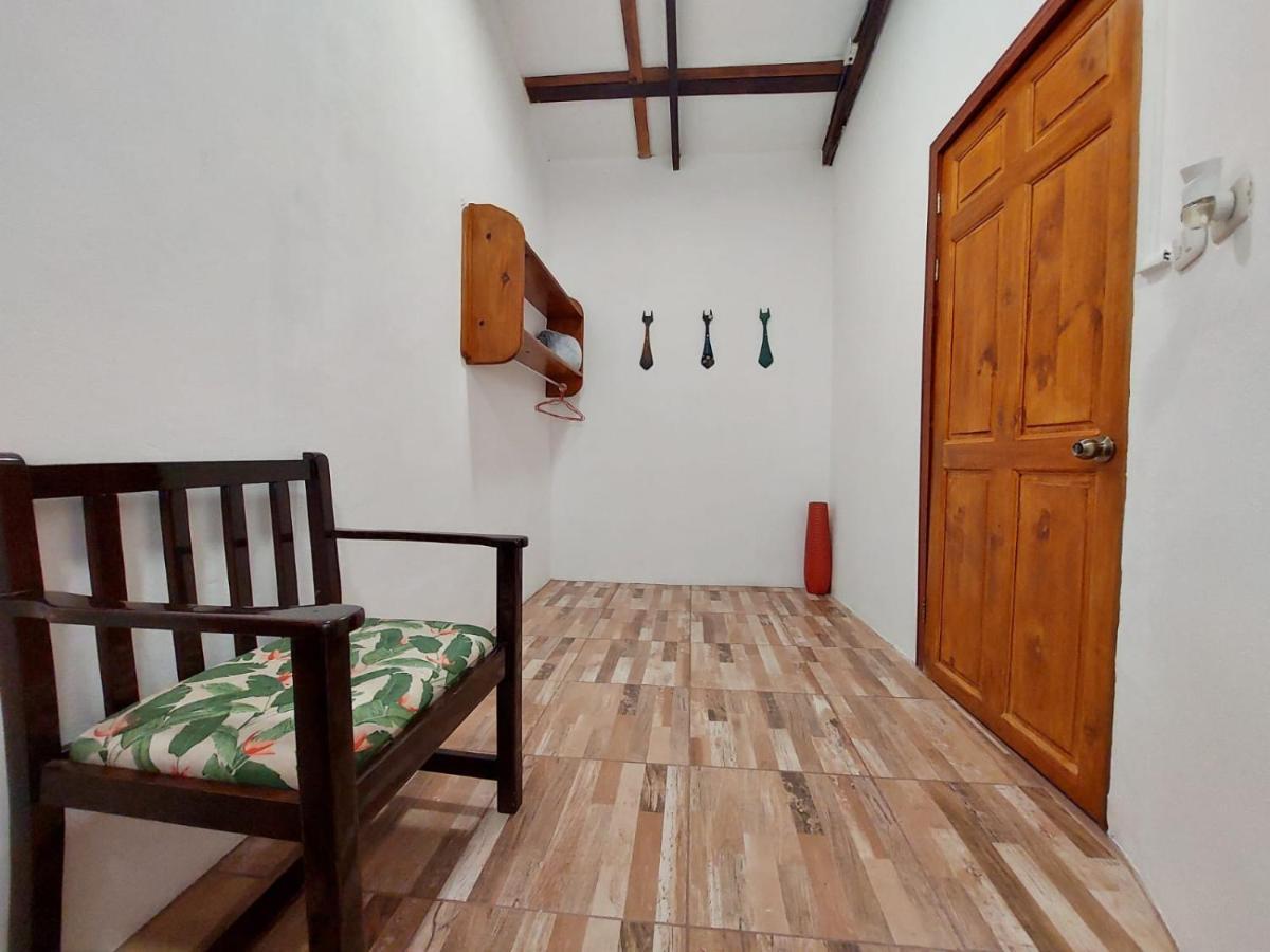 Casa Thirema Tortuguero Hotell Exteriör bild