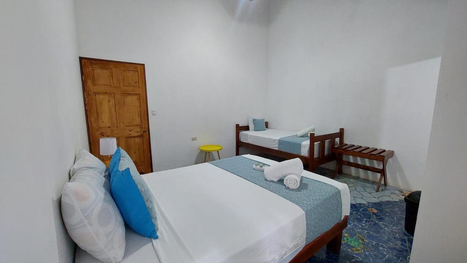 Casa Thirema Tortuguero Hotell Exteriör bild