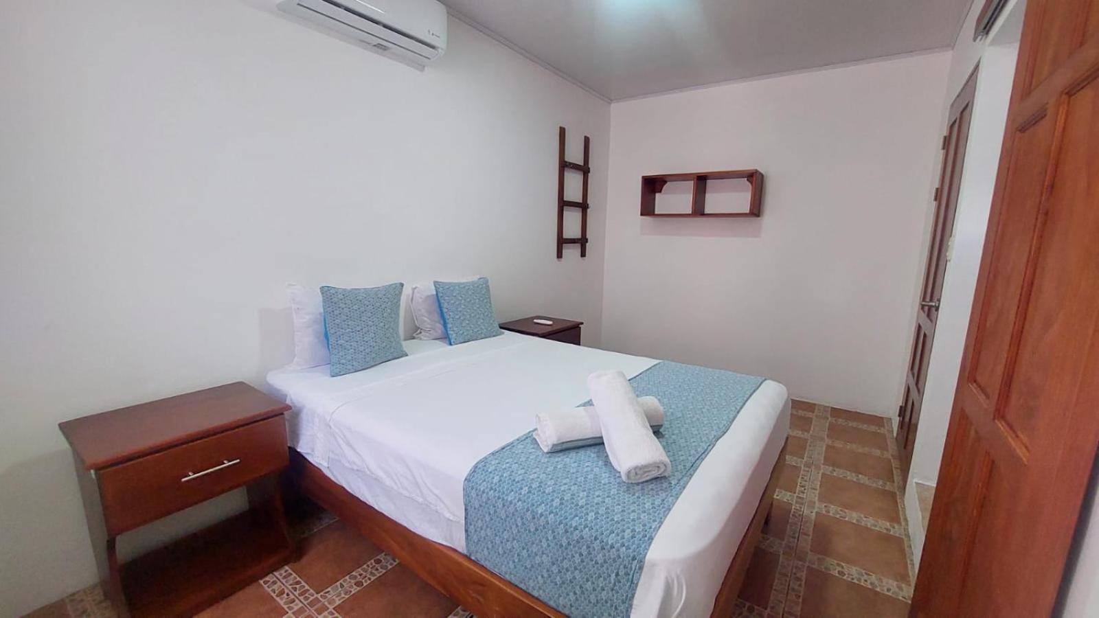 Casa Thirema Tortuguero Hotell Exteriör bild