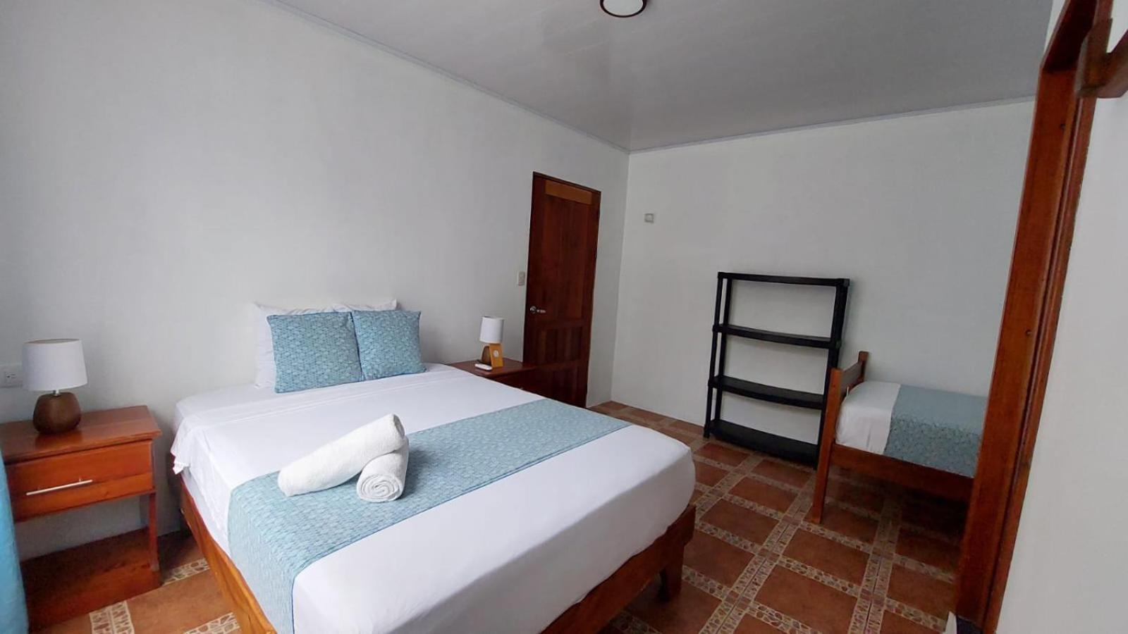 Casa Thirema Tortuguero Hotell Exteriör bild