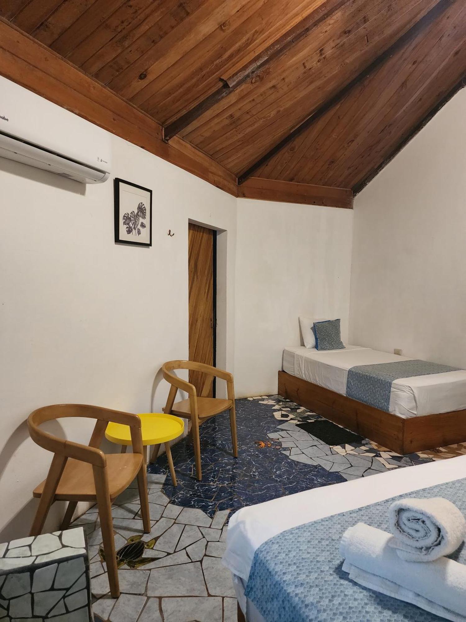 Casa Thirema Tortuguero Hotell Exteriör bild